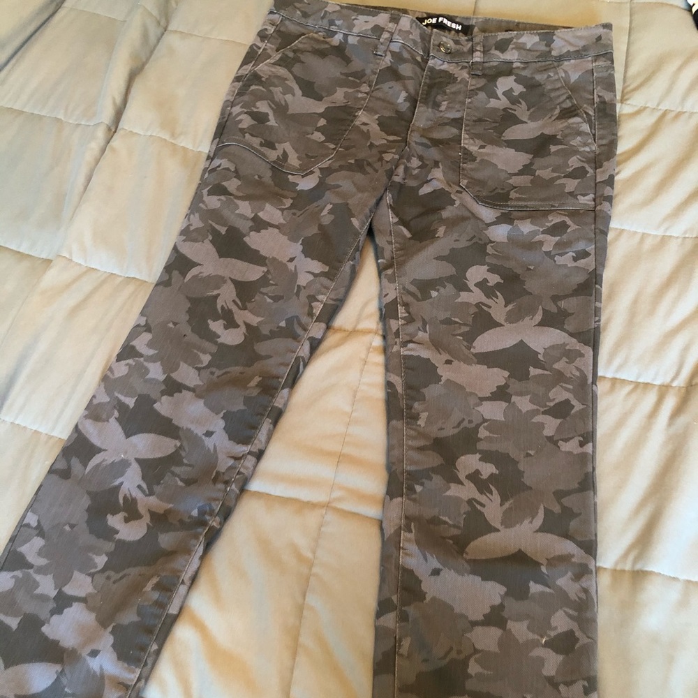 Joe Fresh NWOT Camo Pants